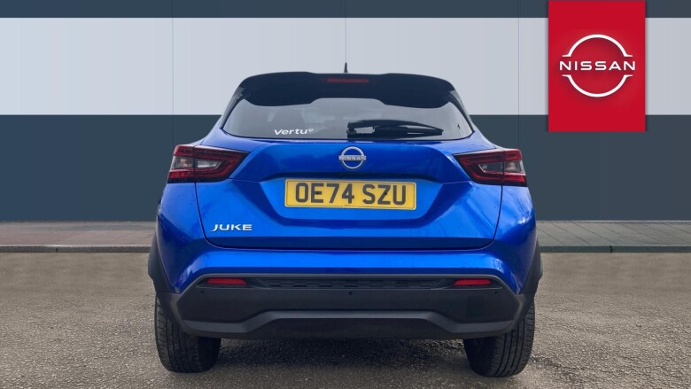 Nissan Juke 1.0 DiG-T N-Connecta 5dr Petrol Hatchback